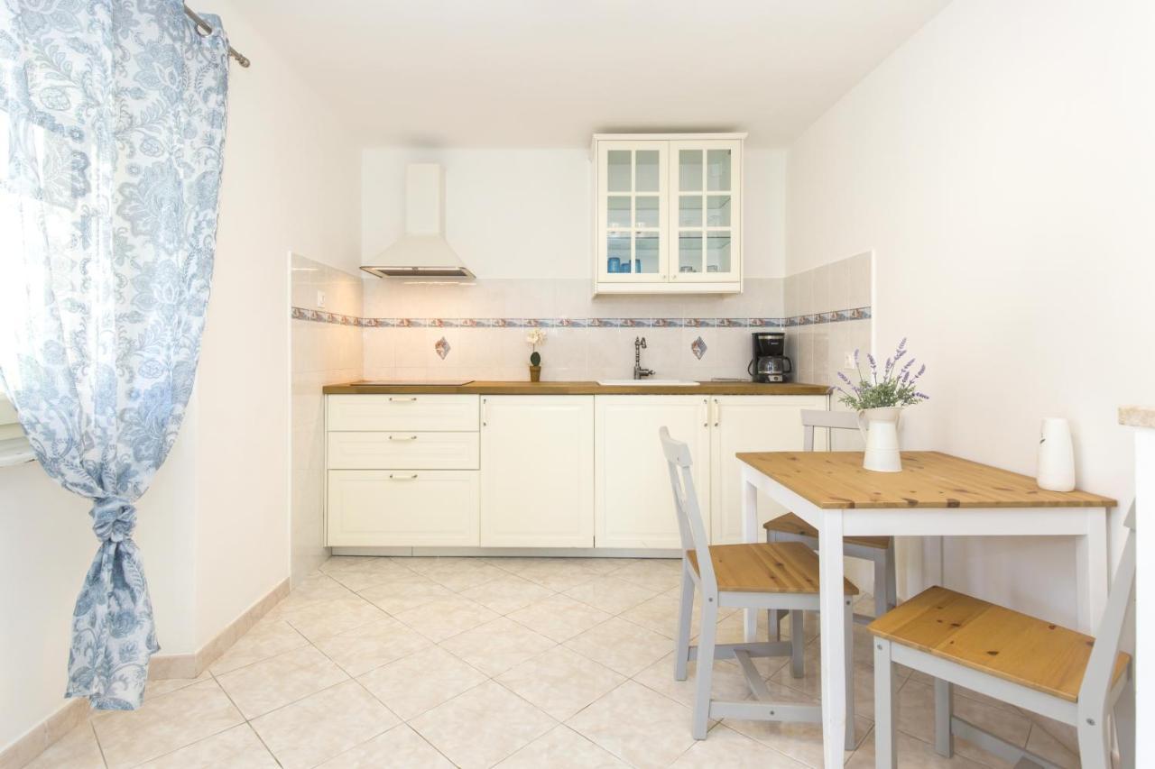 Hea Apartments Sveta Marina Exteriör bild